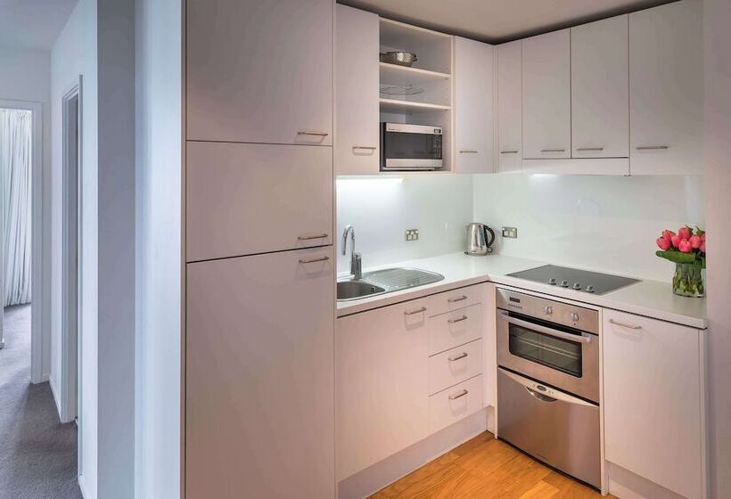 シティビュー1ベッドルームアパート, Auckland Harbour Suites