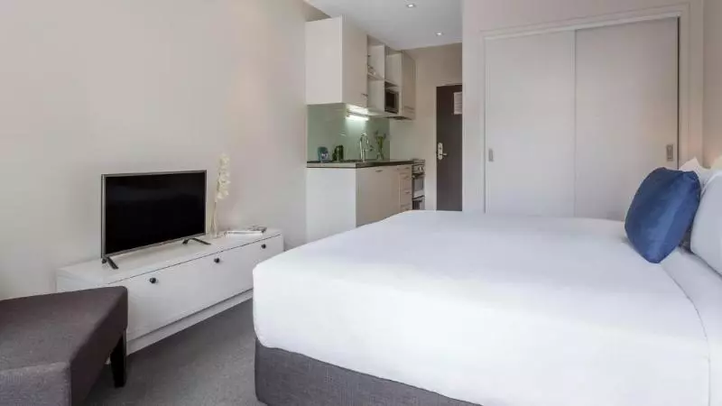 スタンダードスタジオ, Auckland Harbour Suites