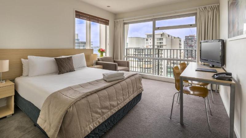 スタンダードスタジオ, Auckland Harbour Suites