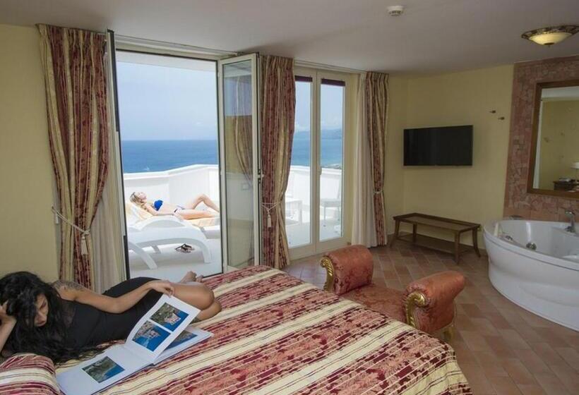 סוויטת ג'וניור, Baia