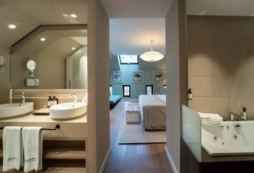 Premium Family Room, Barcelo Oviedo Cervantes