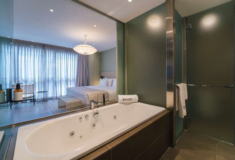 프리미엄 패일리룸, Barcelo  Oviedo Cervantes