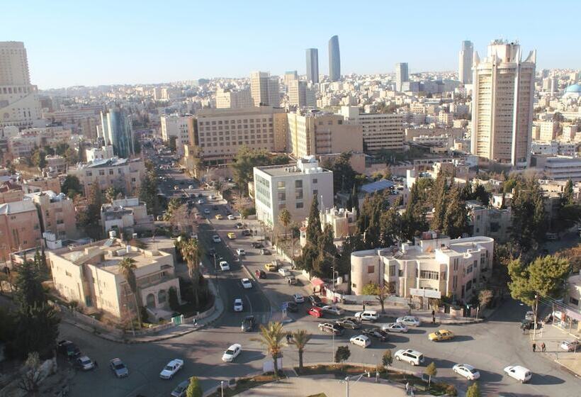 سوییت جونیور, Belle Vue