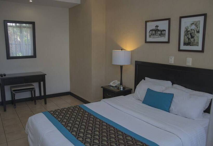 اتاق استاندارد, Colonial