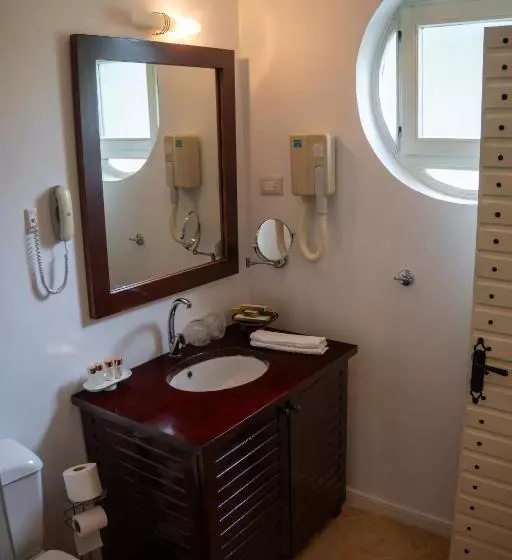 スーペリアー１ベッドルームビラ, Delta Nature Resort