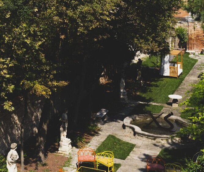 Junior Suite met Uitzicht op de Tuin, Excess Venice Boutique Hotel & Private Spa   Adults Only