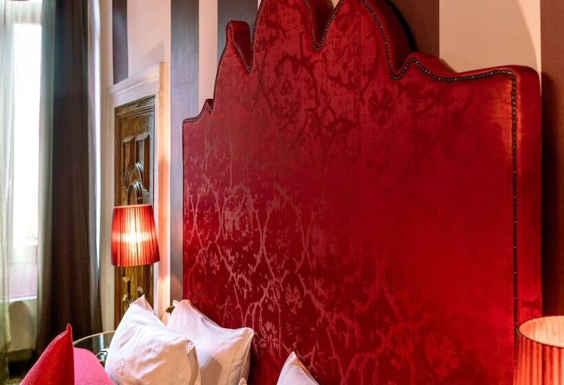 Junior Suite met Uitzicht, Excess Venice Boutique Hotel & Private Spa   Adults Only
