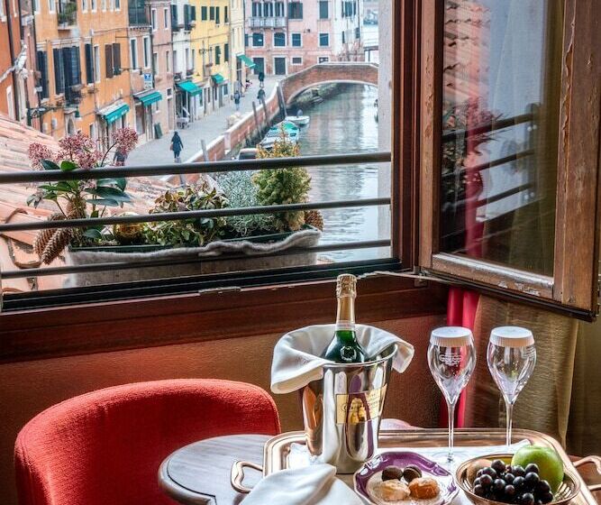 Deluxe Kamer met Uitzicht, Excess Venice Boutique Hotel & Private Spa   Adults Only