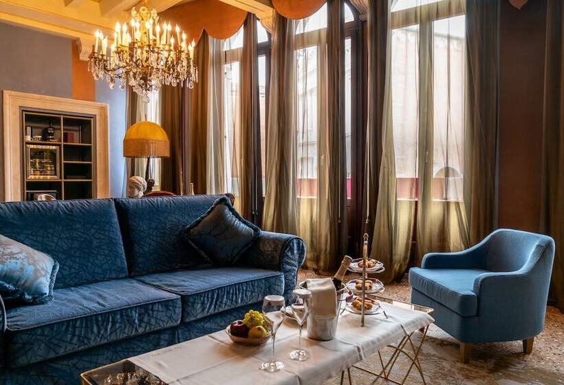 Executive Suite met Uitzicht, Excess Venice Boutique Hotel & Private Spa   Adults Only