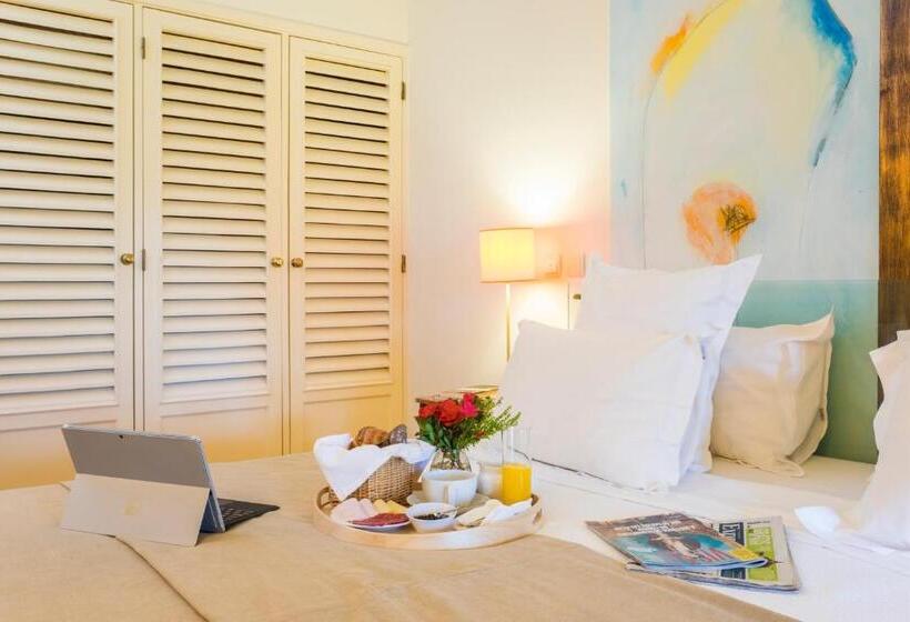 غرفة قياسية, Fonte Santa