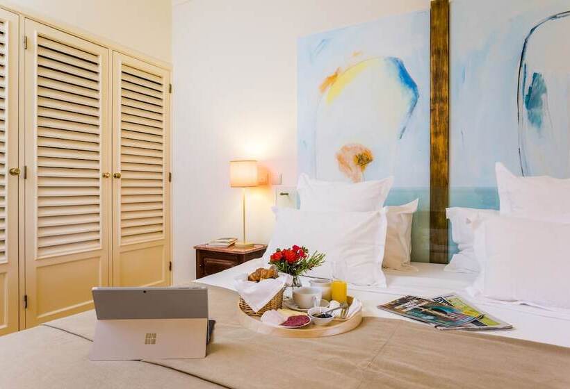 جناح, Fonte Santa