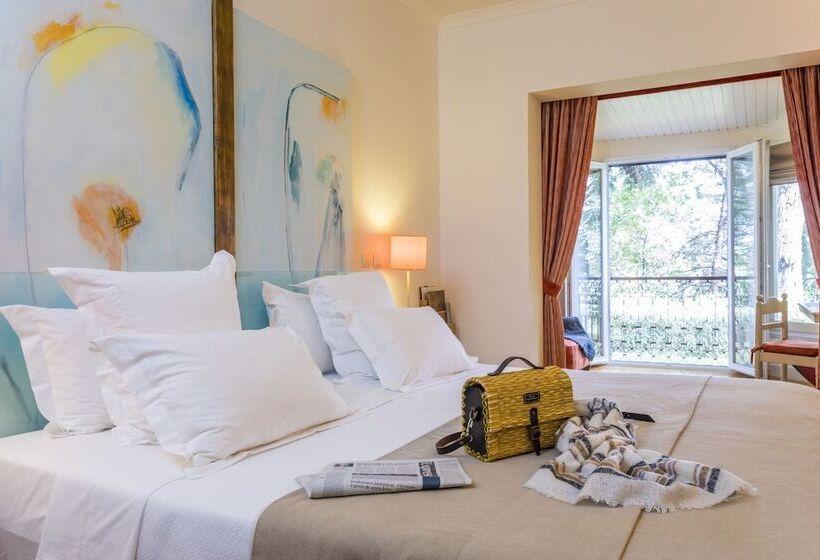 جناح, Fonte Santa