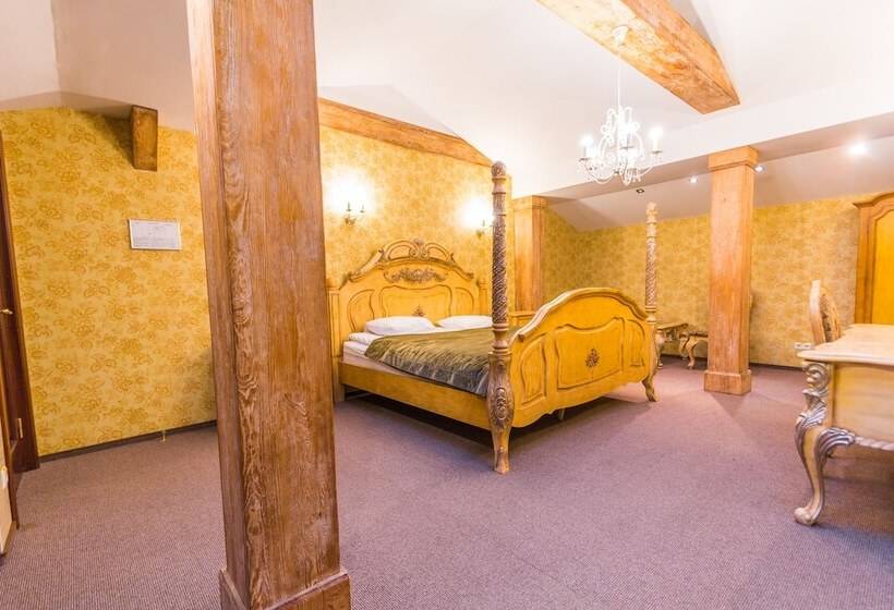 سوییت, Garden Palace