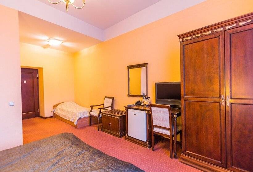 اتاق لوکس, Garden Palace