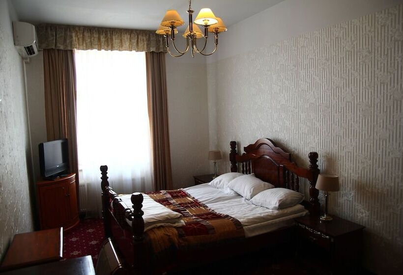 اتاق لوکس, Garden Palace