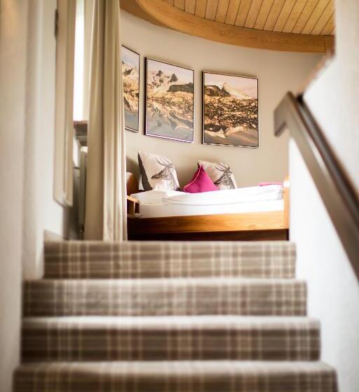 バルコニー付2ベッドルームアパートメント, Garni Römerhof