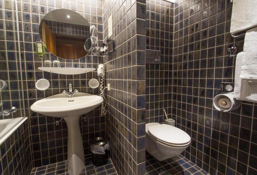 バルコニー付スタンダード4ベッドルーム, Garni Römerhof