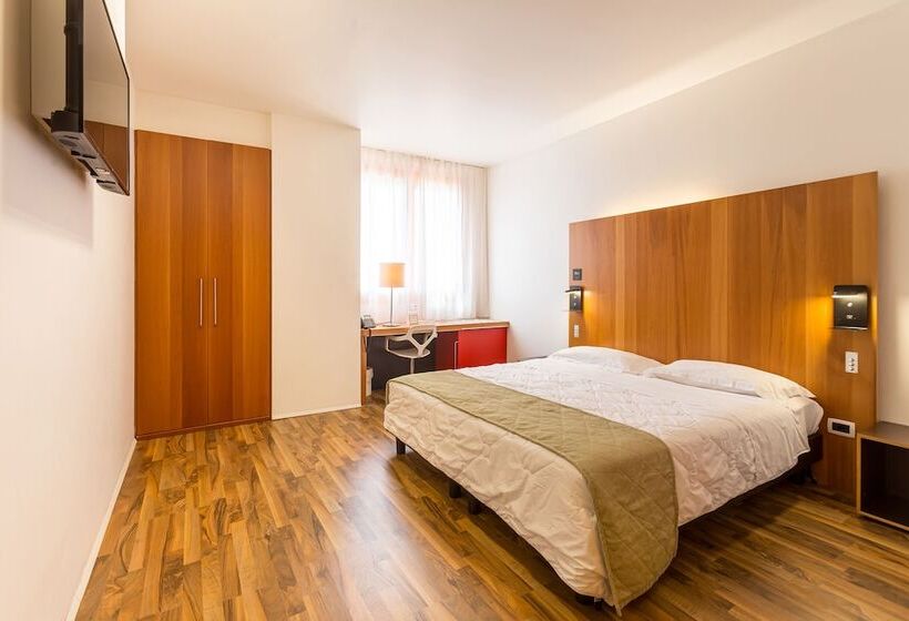 חדר סטנדרט, New Ipoint