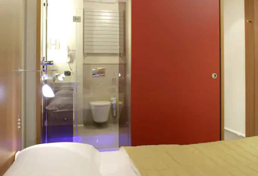 חדר סטנדרט, New Ipoint