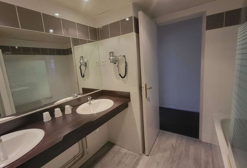 חדר סטנדרט, Kyriad Tours   Joué Lès Tours