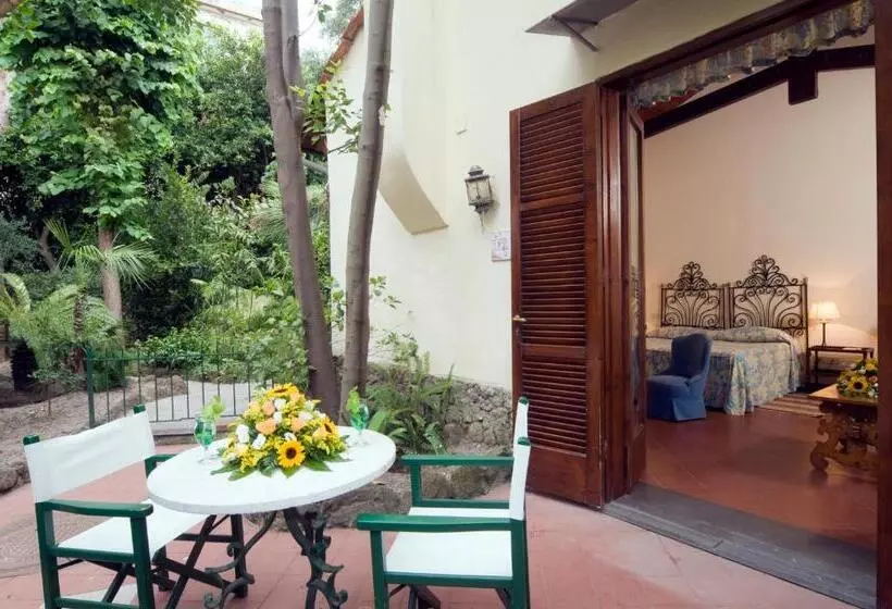 テラス付スーペリアルーム, La Villarosa Terme