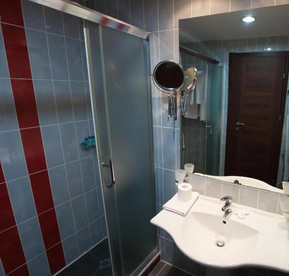 شقة غرفتين, Marina City Apart