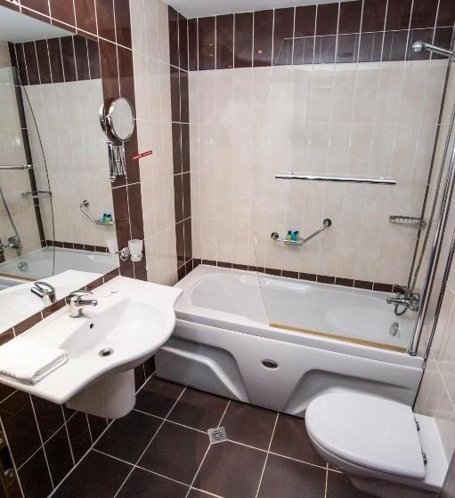 شقة غرفتين, Marina City Apart