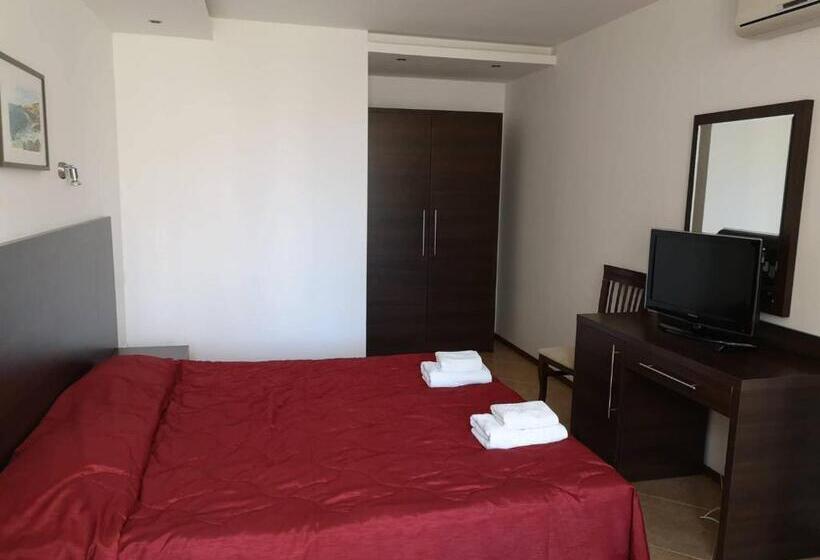 شقة غرفة واحدة مطلة على الحديقة, Marina City Apart