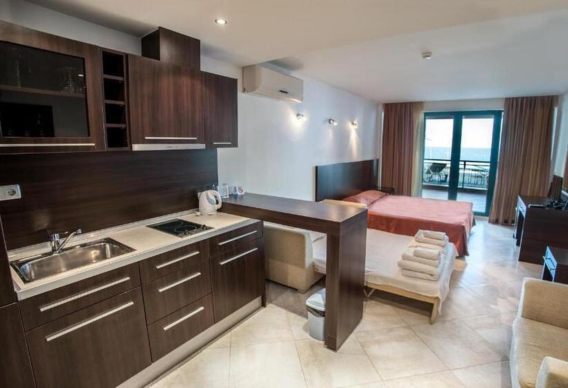 إستوديو قياسى مطل على البحر, Marina City Apart