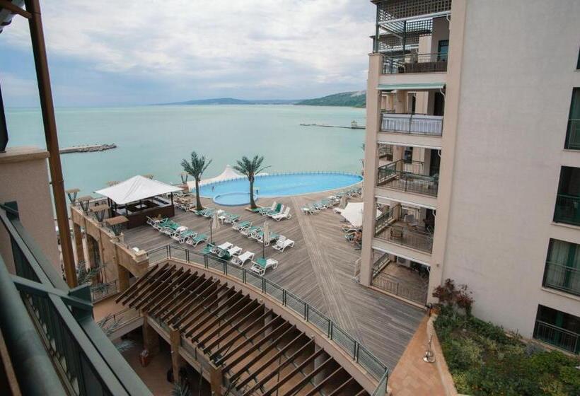 إستوديو قياسى مطل على البحر, Marina City Apart