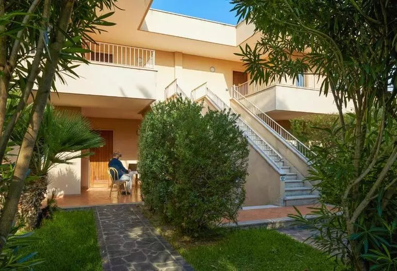 اتاق خانوادگی, Minerva Resort