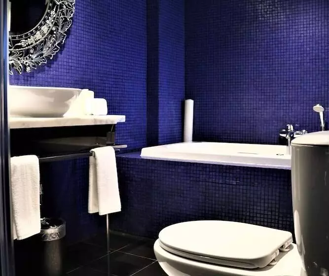 سوئیت با چشم‌انداز, Mövenpick Hotel Mactan Island Cebu