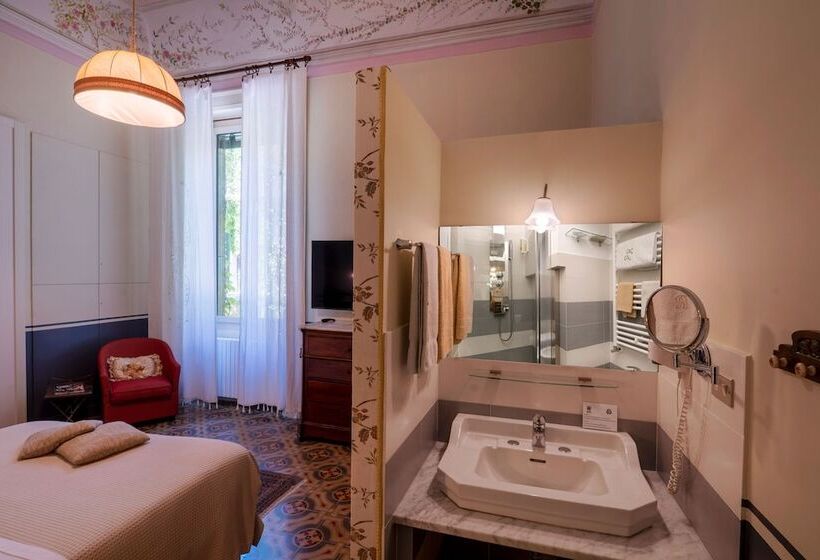 اتاق استاندارد, Palazzo Rollo