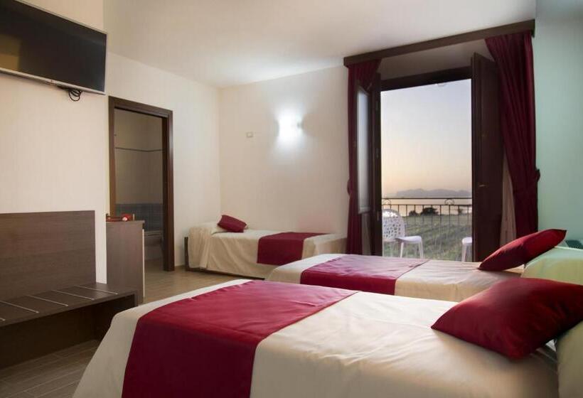 스탠다드 4인용 룸 바다전망, Resort Santa Maria