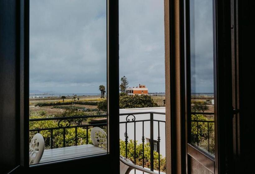 이코노미 룸, Resort Santa Maria