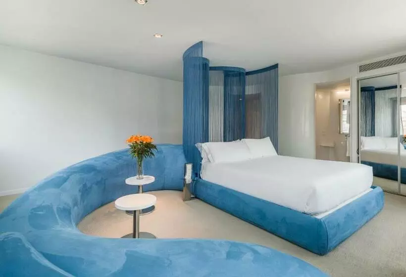 سوییت جونیور, Room Mate Oscar