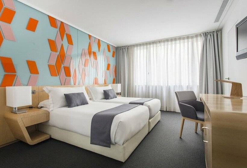 اتاق استاندارد, Room Mate Oscar