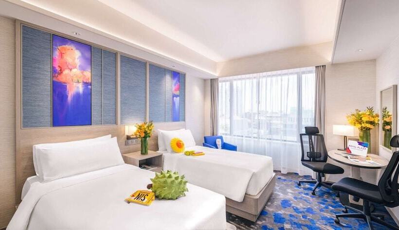 اتاق پرمیوم, Royal Plaza On Scotts