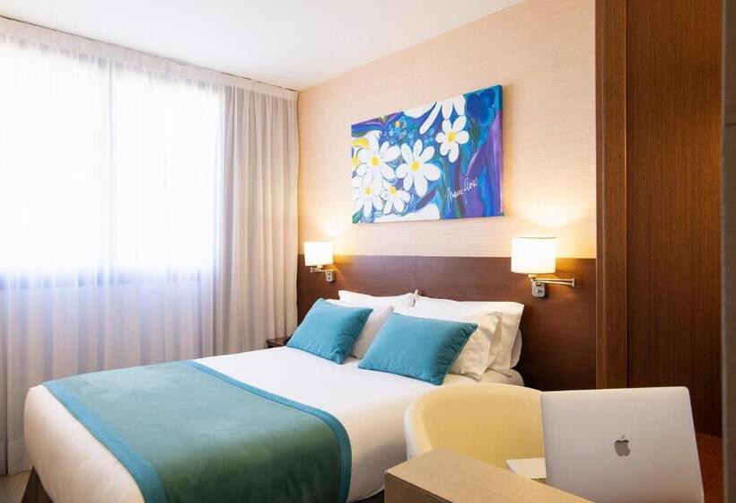 Номер Стандарт, & Spa Real Ciudad De Zaragoza