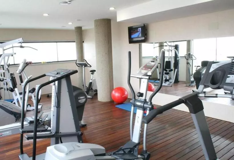 اتاق استاندارد چهار تخته, & Spa Real Ciudad De Zaragoza