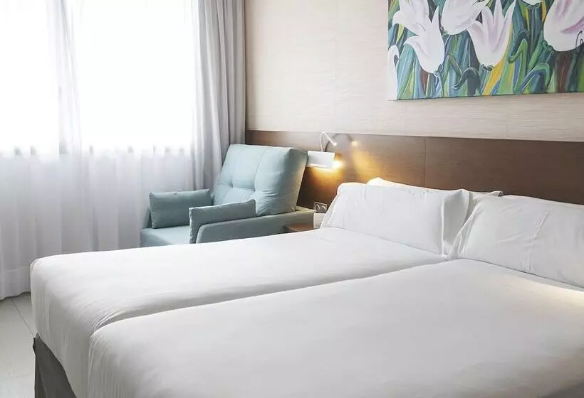 اتاق استاندارد سه نفره, & Spa Real Ciudad De Zaragoza