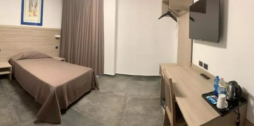 Chambre Standard, Tiby