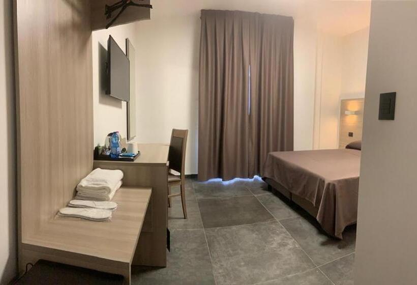 اتاق استاندارد, Tiby