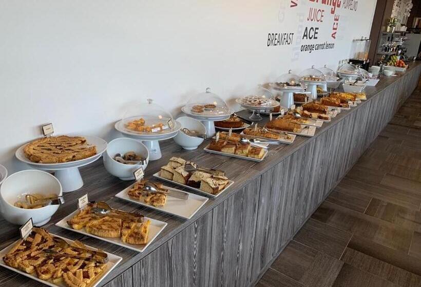 اتاق استاندارد, Tiby