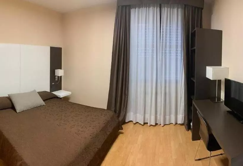 Chambre Economy, Tiby