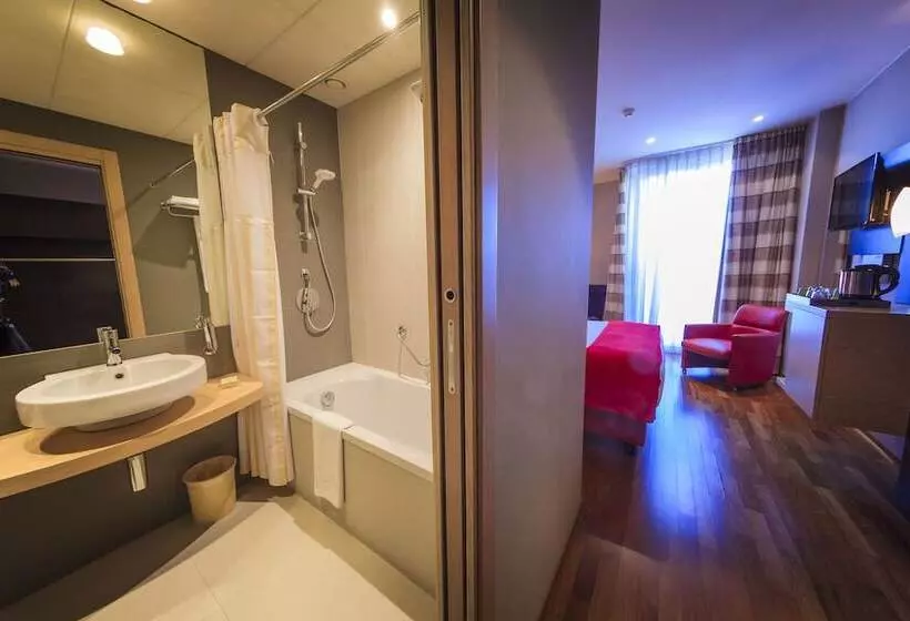 اتاق راحتی, Unahotels Mh Matera