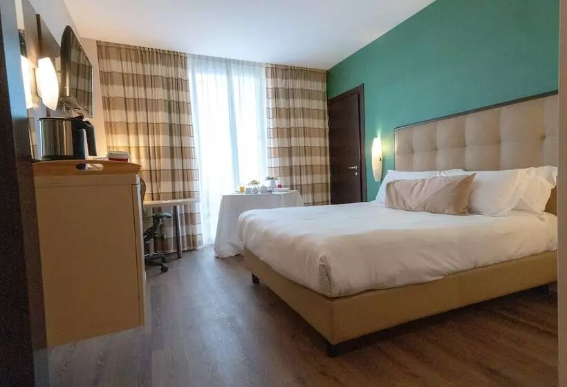 اتاق راحتی, Unahotels Mh Matera