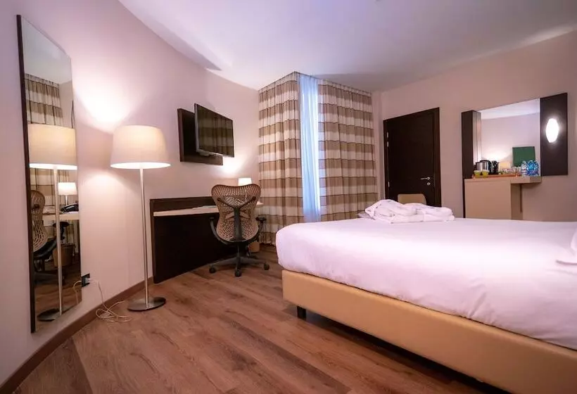 اتاق سوپریور, Unahotels Mh Matera