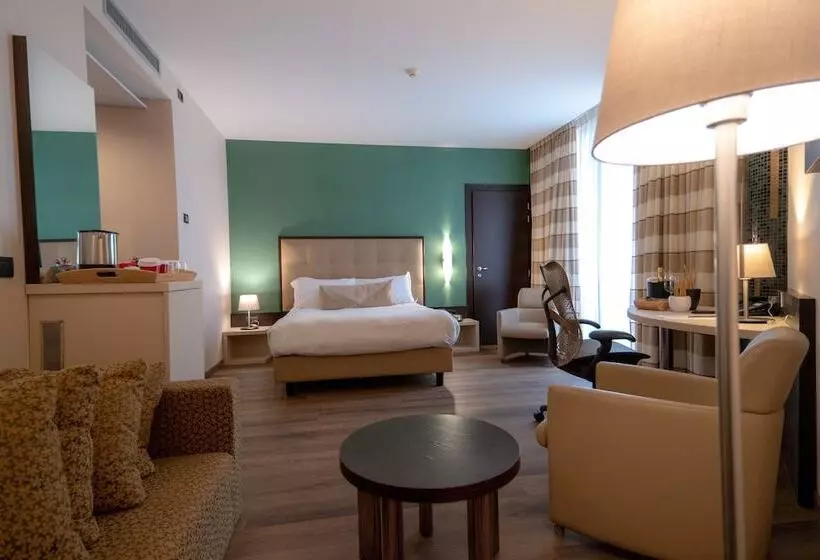 اتاق سوپریور, Unahotels Mh Matera