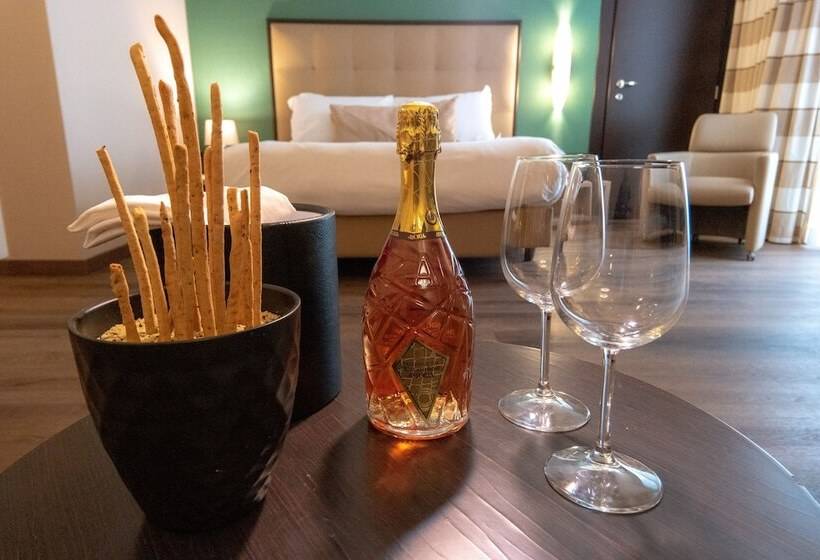 高级大房间, Unahotels Mh Matera